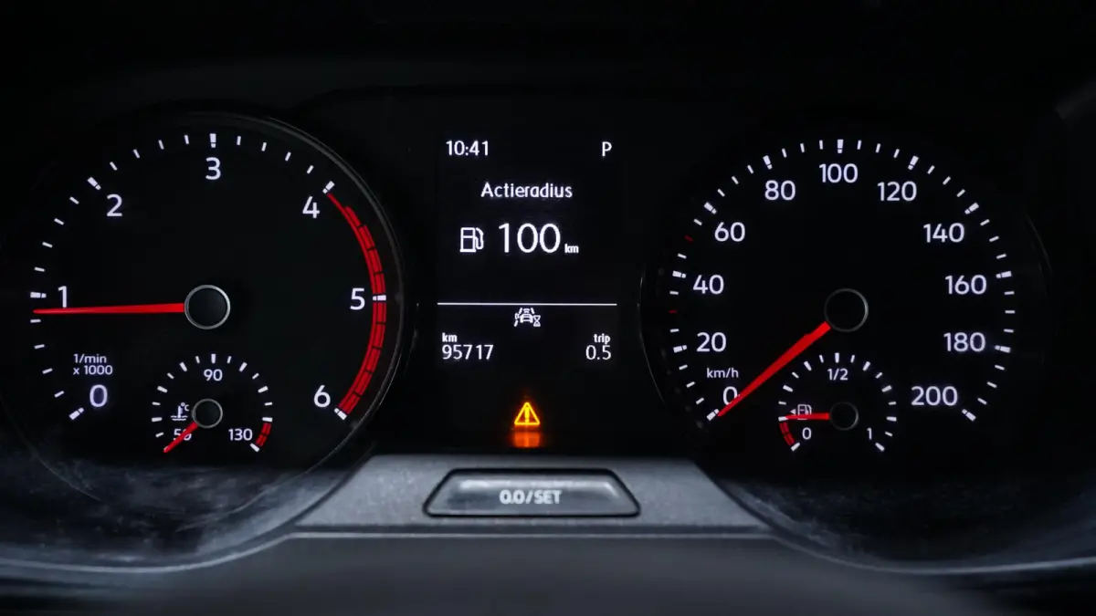 3.180 180 pk DSG Aut. L4H3 Apple Carplay, Camera 270 Graden Achterdeuren, Laadruimte Pakket, Trekhaak, 3-Zits