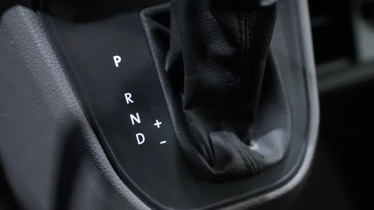 3.180 180 pk DSG Aut. L4H3 Apple Carplay, Camera 270 Graden Achterdeuren, Laadruimte Pakket, Trekhaak, 3-Zits
