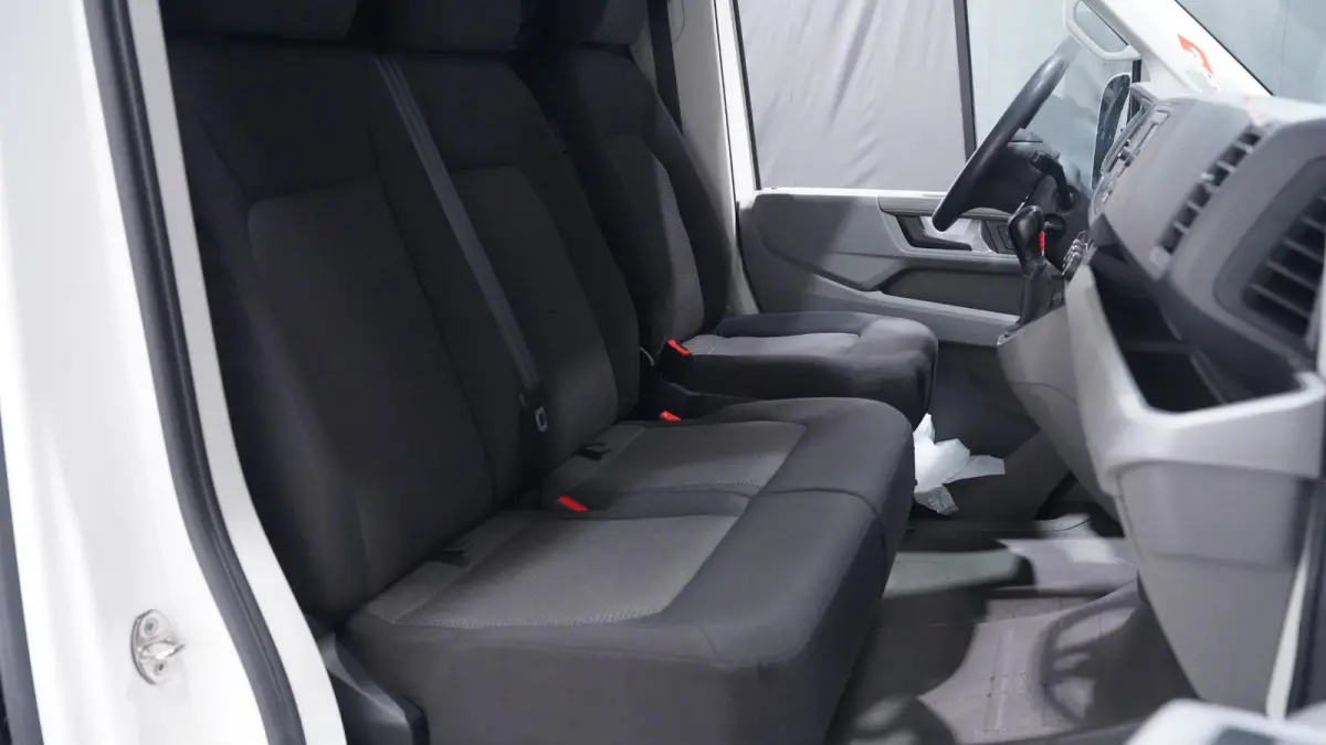 3.180 180 pk DSG Aut. L4H3 Apple Carplay, Camera 270 Graden Achterdeuren, Laadruimte Pakket, Trekhaak, 3-Zits