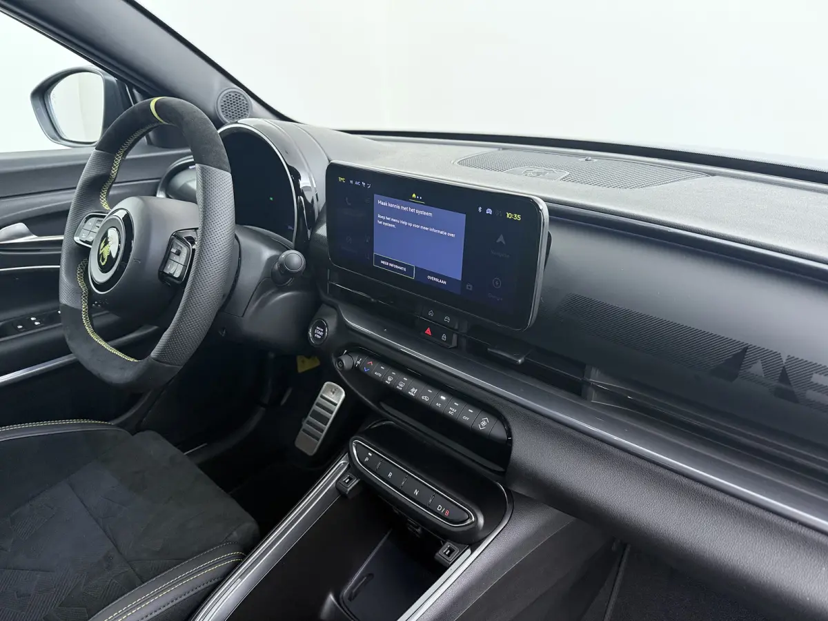 Scorpionissima 54 kWh | Achteruitrijcamera | Apple Carplay/Android Auto|telefoonintegratie premium | Cruise control adaptief met Stop&Go en stuurhulp