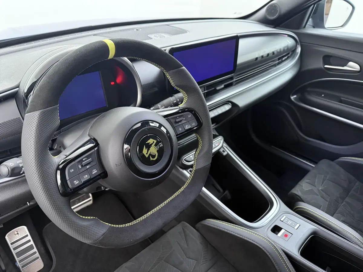 Scorpionissima 54 kWh | Achteruitrijcamera | Apple Carplay/Android Auto|telefoonintegratie premium | Cruise control adaptief met Stop&Go en stuurhulp