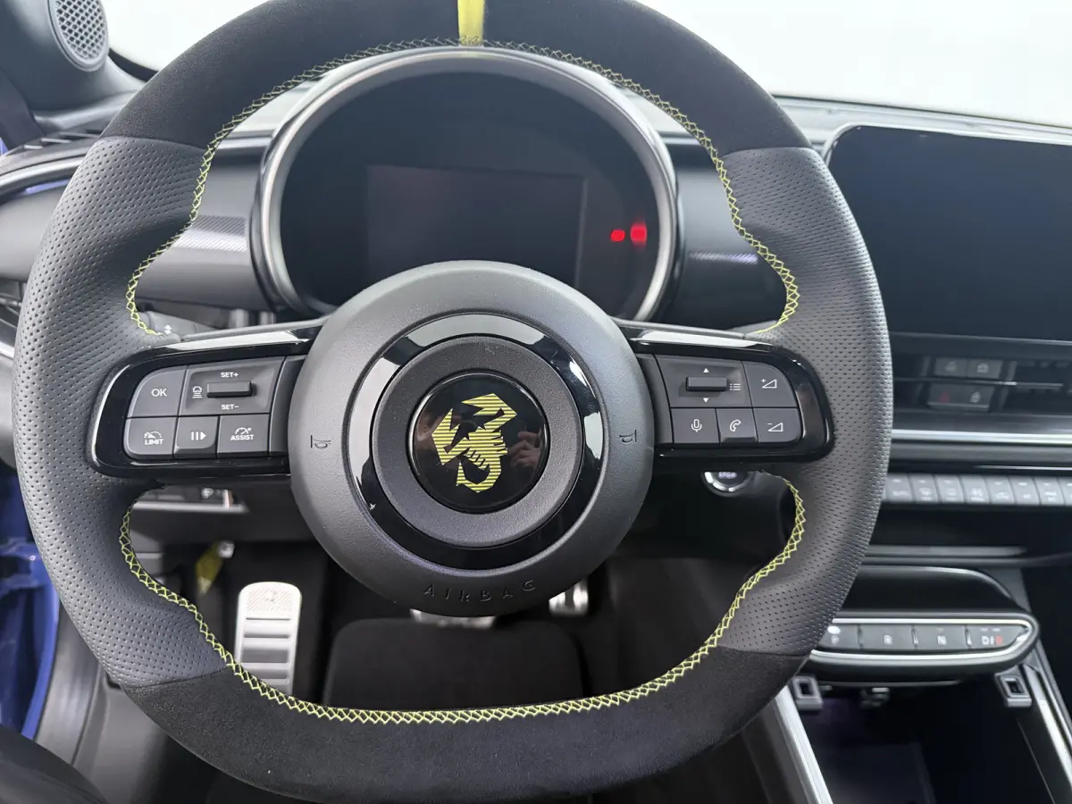 Scorpionissima 54 kWh | Achteruitrijcamera | Apple Carplay/Android Auto|telefoonintegratie premium | Cruise control adaptief met Stop&Go en stuurhulp