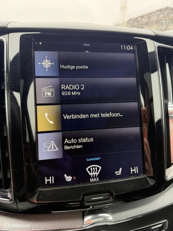 2.0 T8 Twin Engine AWD R-Design PANO / 360 CAM