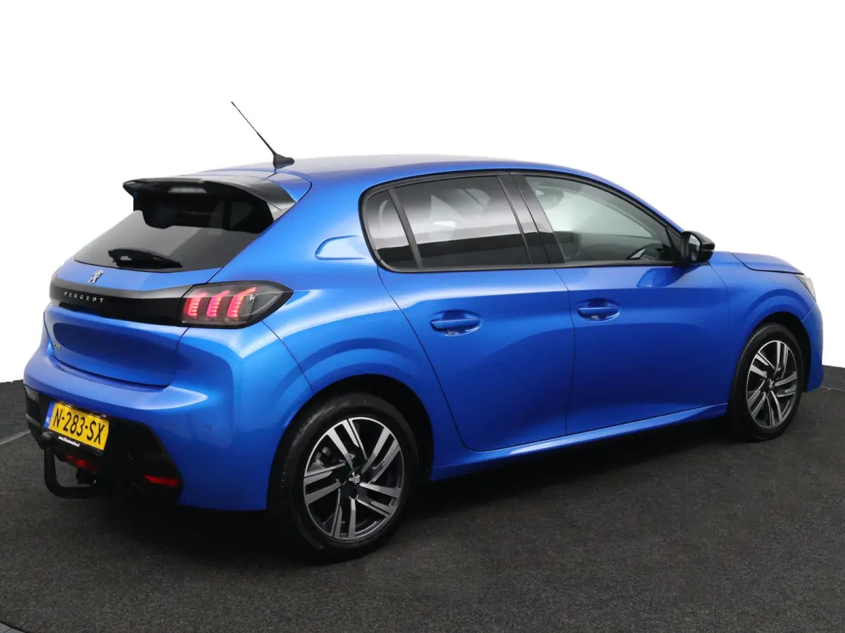1.2 Allure*AUTOM*CARPLAY*ECC*CRUISE*NAVI*HAAK*CAM*