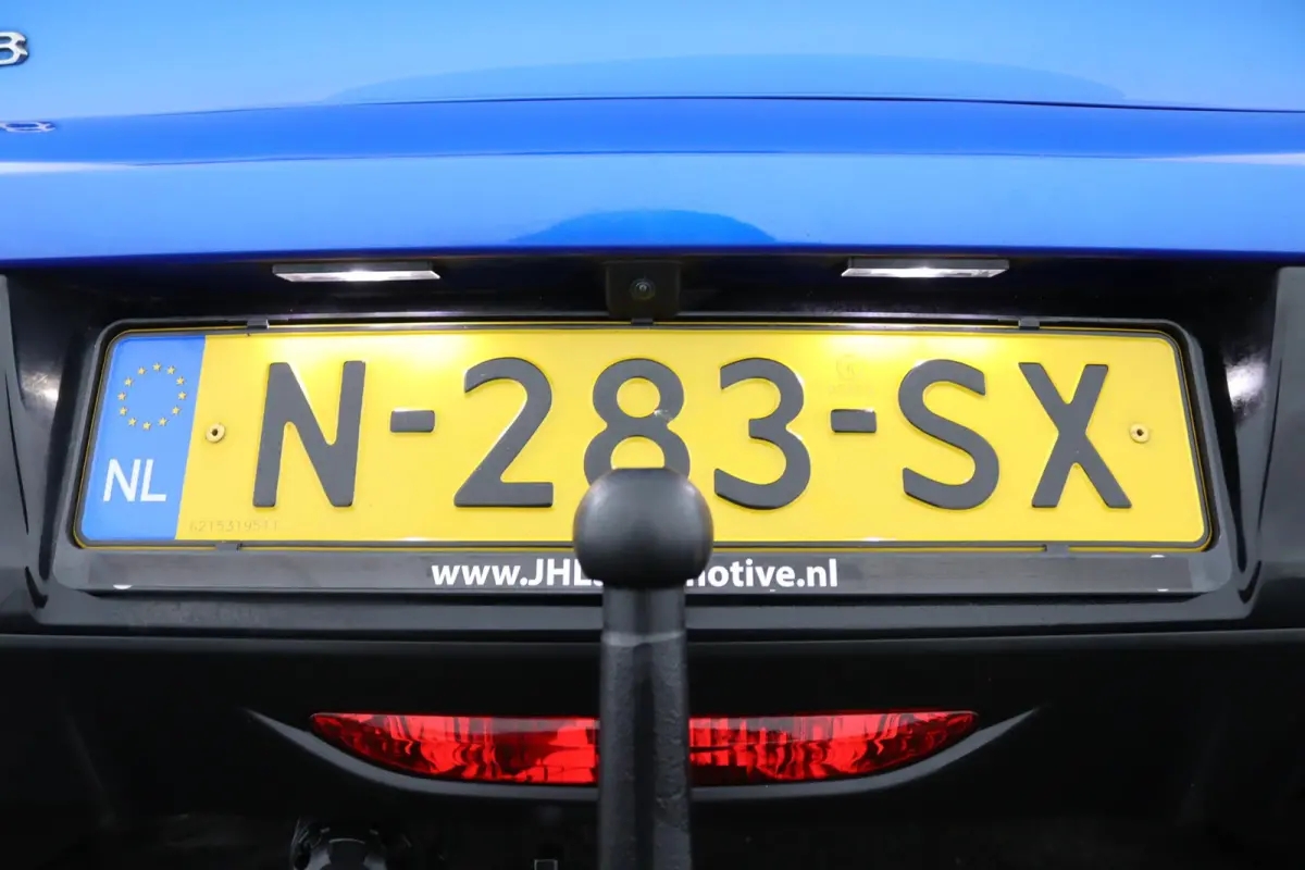 1.2 Allure*AUTOM*CARPLAY*ECC*CRUISE*NAVI*HAAK*CAM*