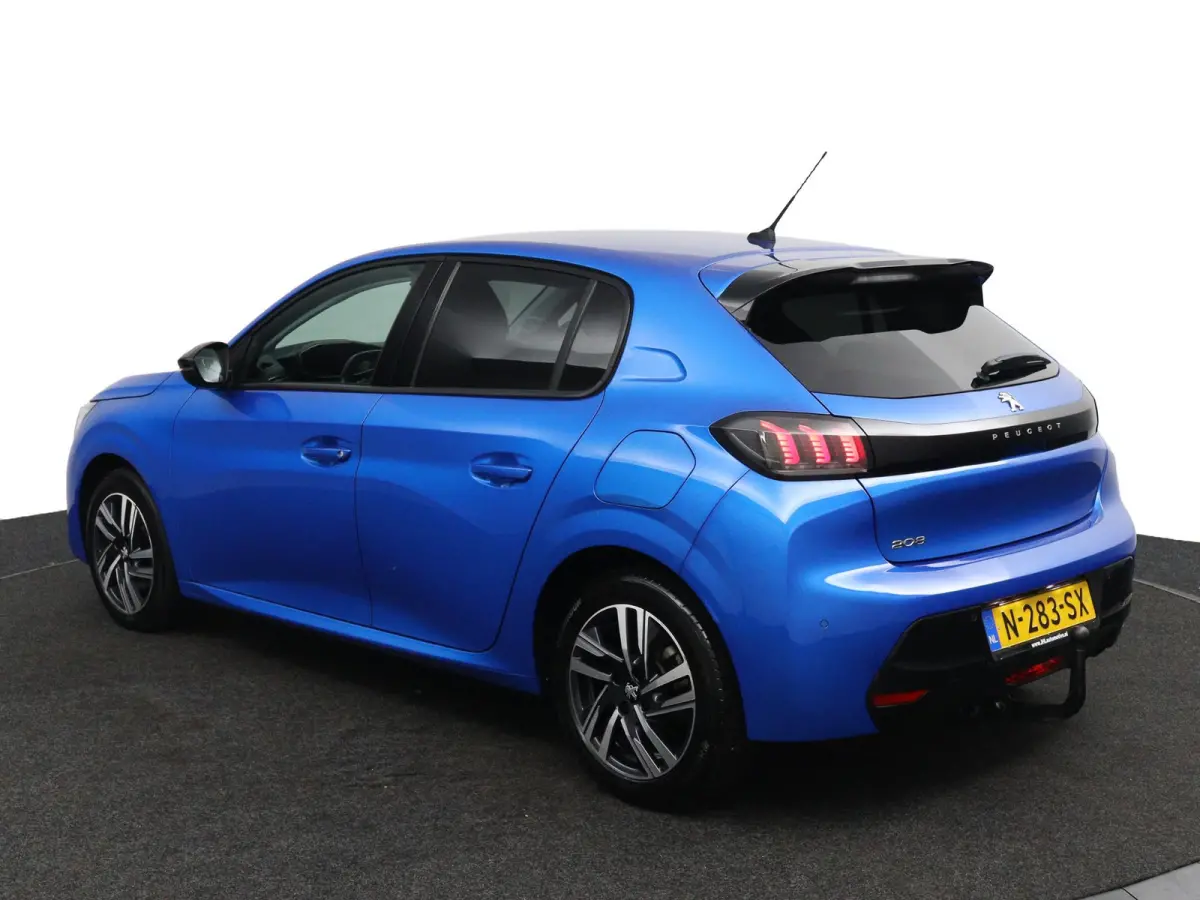 1.2 Allure*AUTOM*CARPLAY*ECC*CRUISE*NAVI*HAAK*CAM*