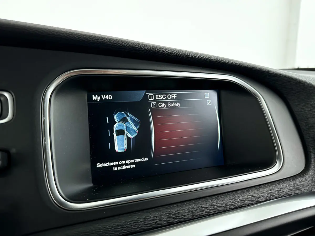 T2 Nordic+ | Stoelverwarming | Cruise control | Navigatie