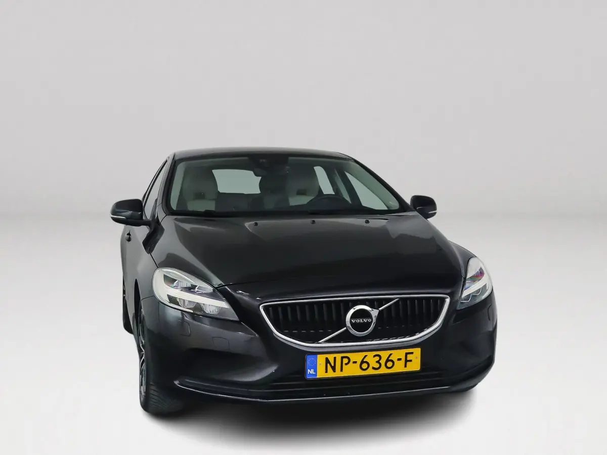 T2 Nordic+ | Stoelverwarming | Cruise control | Navigatie
