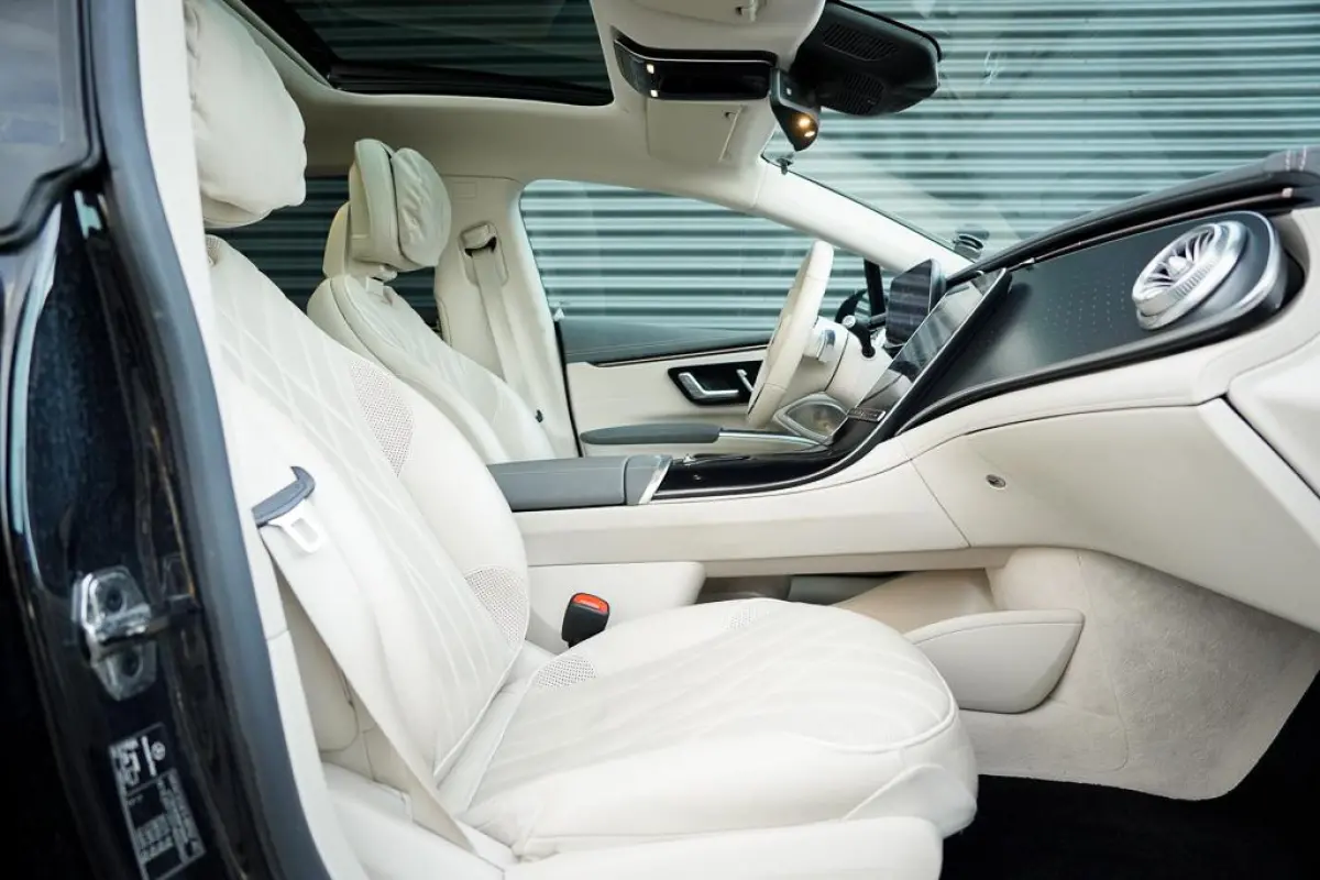 450+ AMG Line 108 kWh NIEUWE HV ACCU / Premium Plus / HUD / Massage / 21'' / Incl BTW