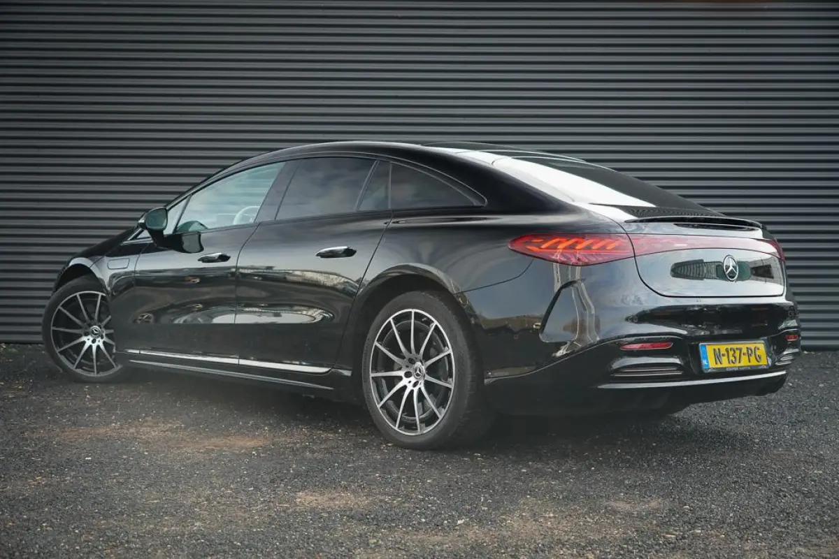 450+ AMG Line 108 kWh NIEUWE HV ACCU / Premium Plus / HUD / Massage / 21'' / Incl BTW