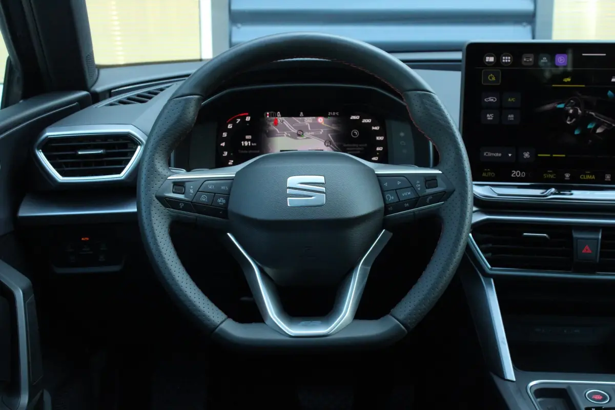 1.5 TSI e-Hybrid 204pk FR PHEV First Edition | 18" Velgen | Virtual Cockpit