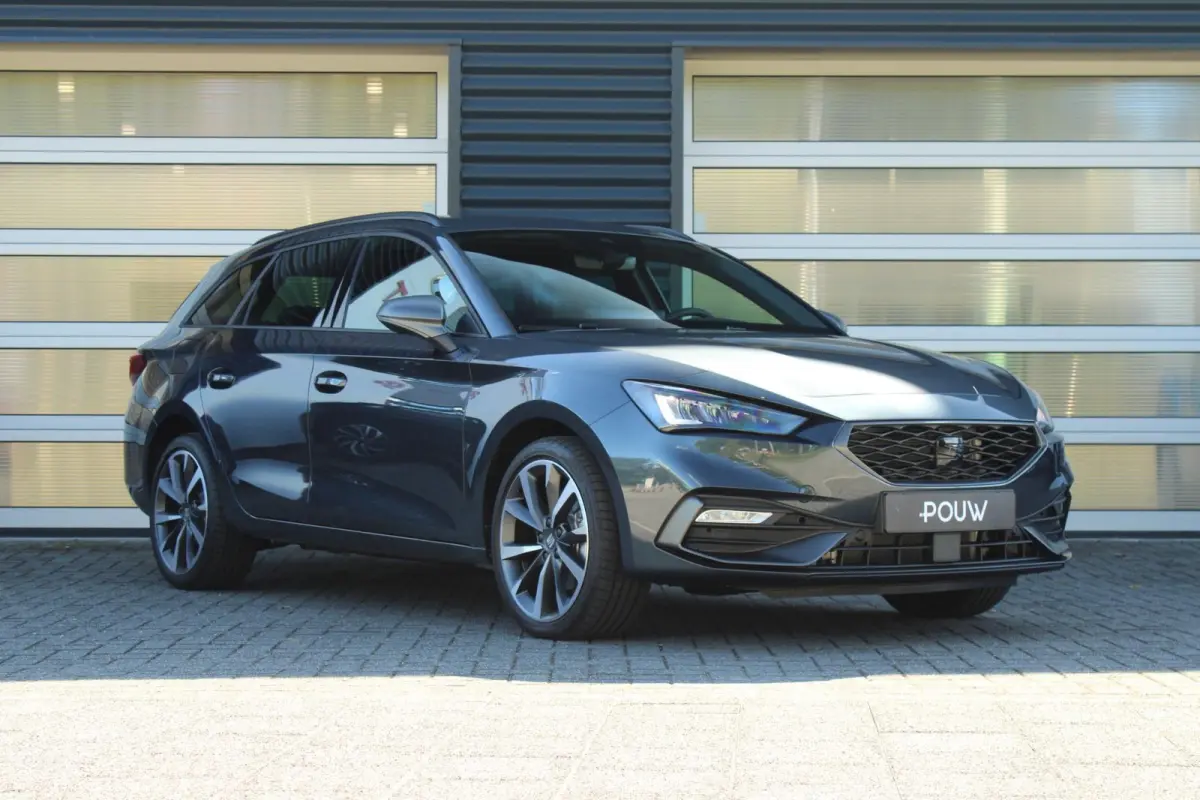 1.5 TSI e-Hybrid 204pk FR PHEV First Edition | 18" Velgen | Virtual Cockpit
