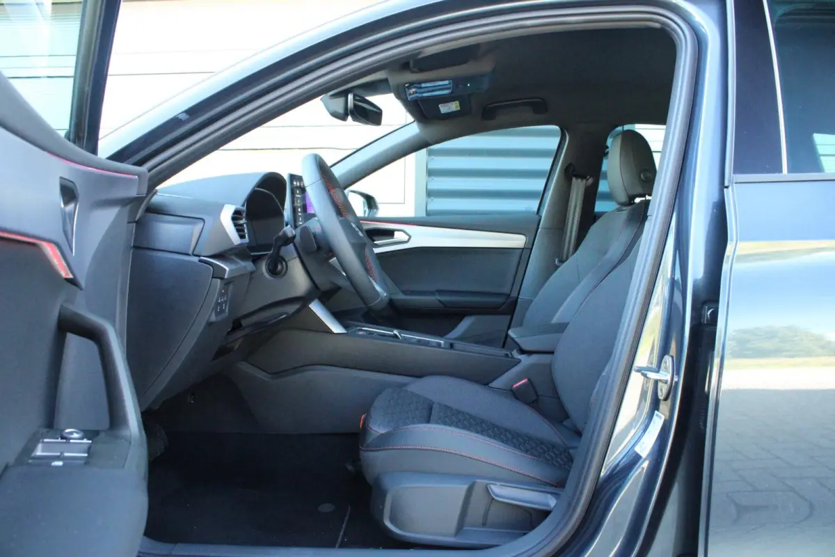 1.5 TSI e-Hybrid 204pk FR PHEV First Edition | 18" Velgen | Virtual Cockpit