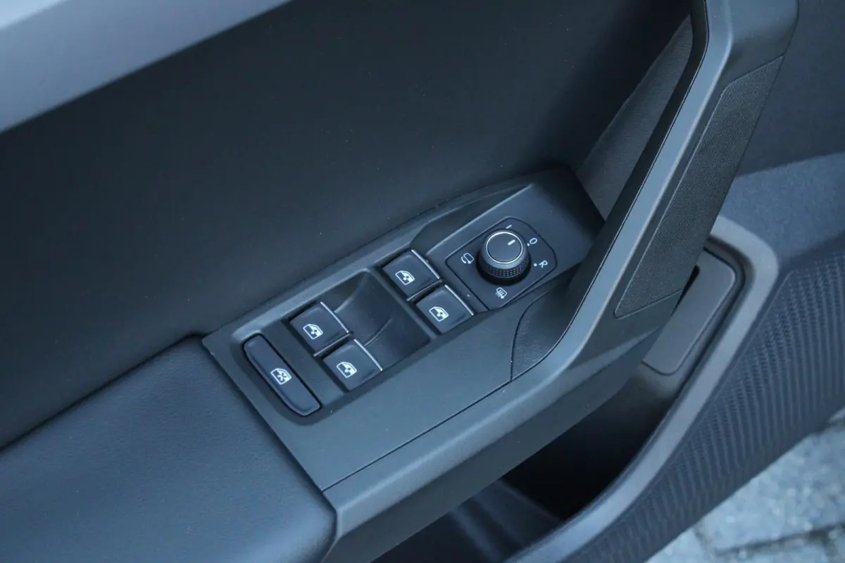 1.5 TSI e-Hybrid 204pk FR PHEV First Edition | 18" Velgen | Virtual Cockpit