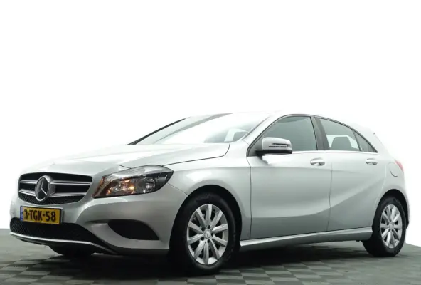 180 Prestige AMG- 69dkm, Camera, Navigatie, Stoelverwarming, Sport Interieur