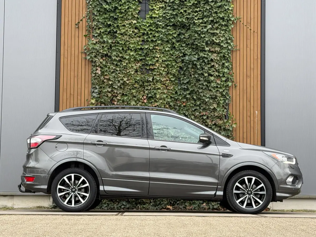 1.5 EcoBoost ST-Line|TREKHAAK|CARPLAY