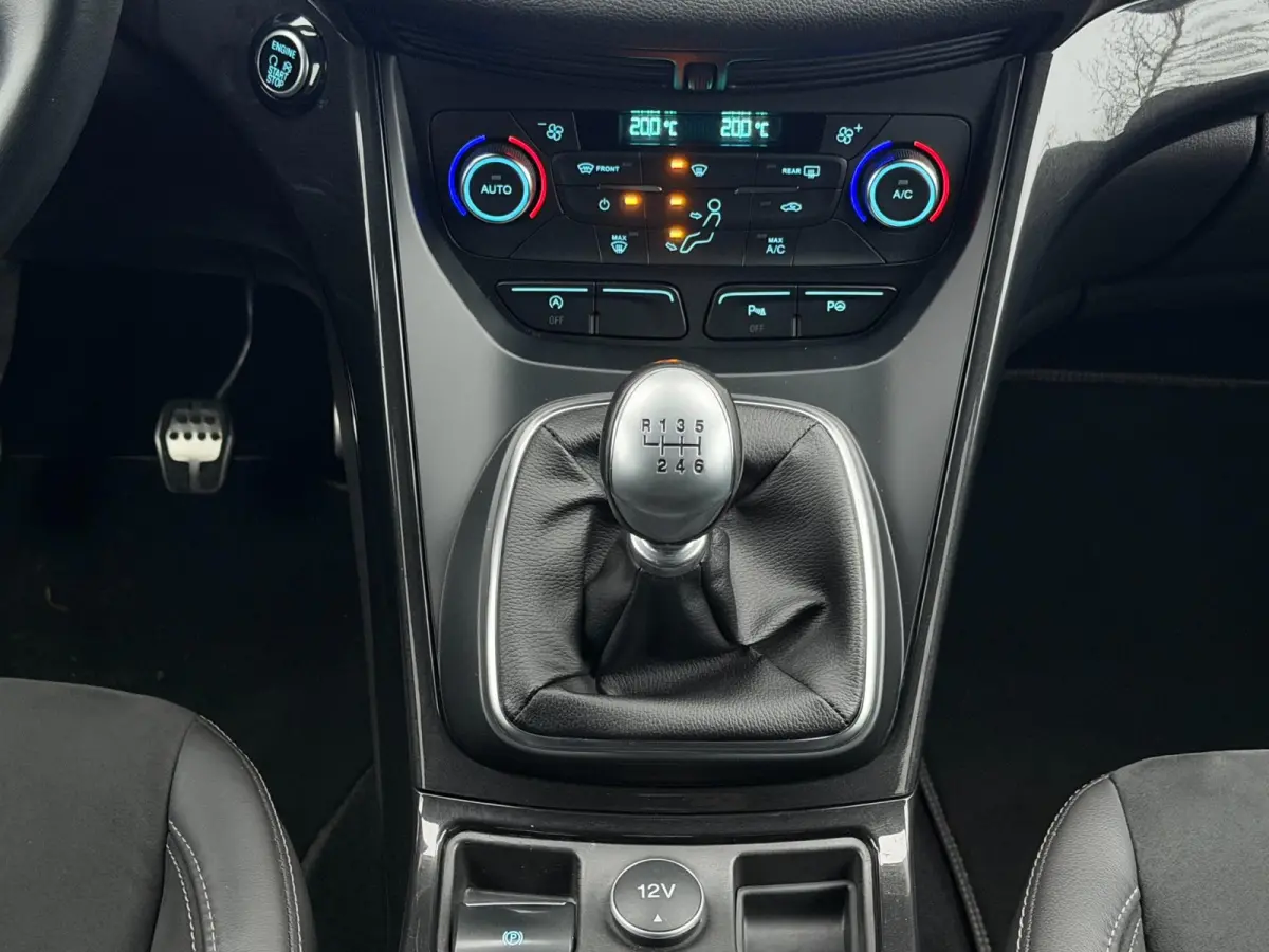 1.5 EcoBoost ST-Line|TREKHAAK|CARPLAY