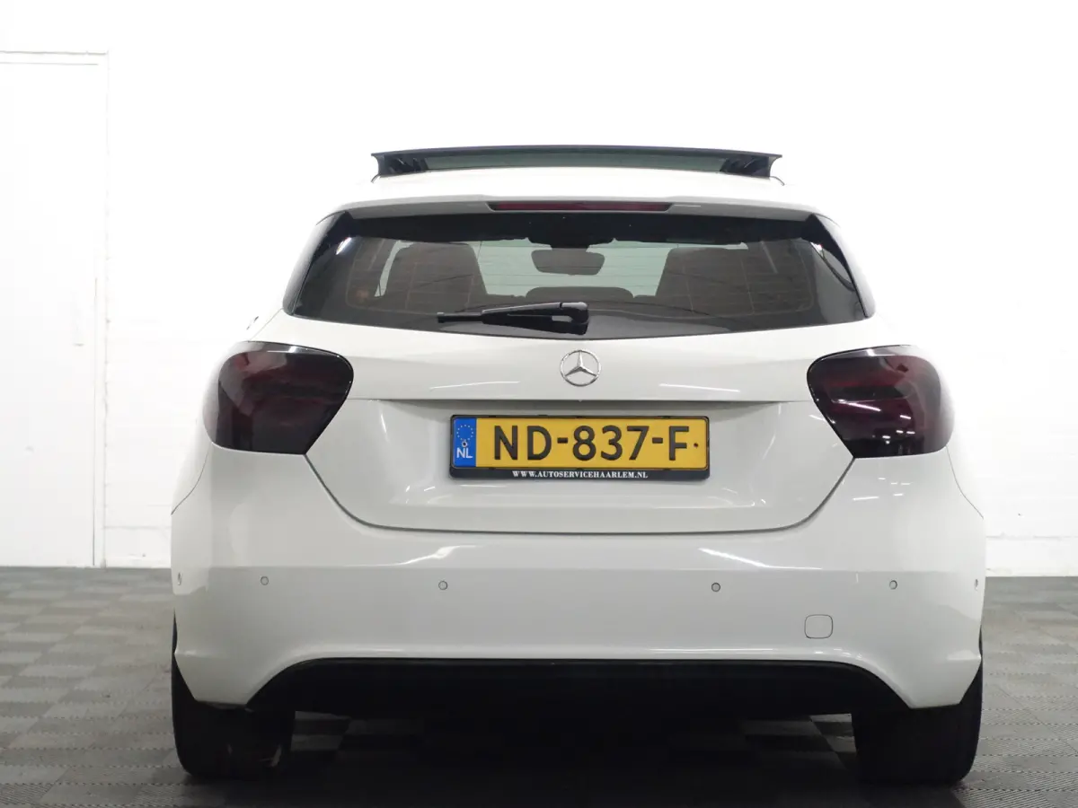 180 d AMG Night Edition Aut- Panoramadak, Xenon Led, Sfeerverlichting, Dynamic Select, Clima