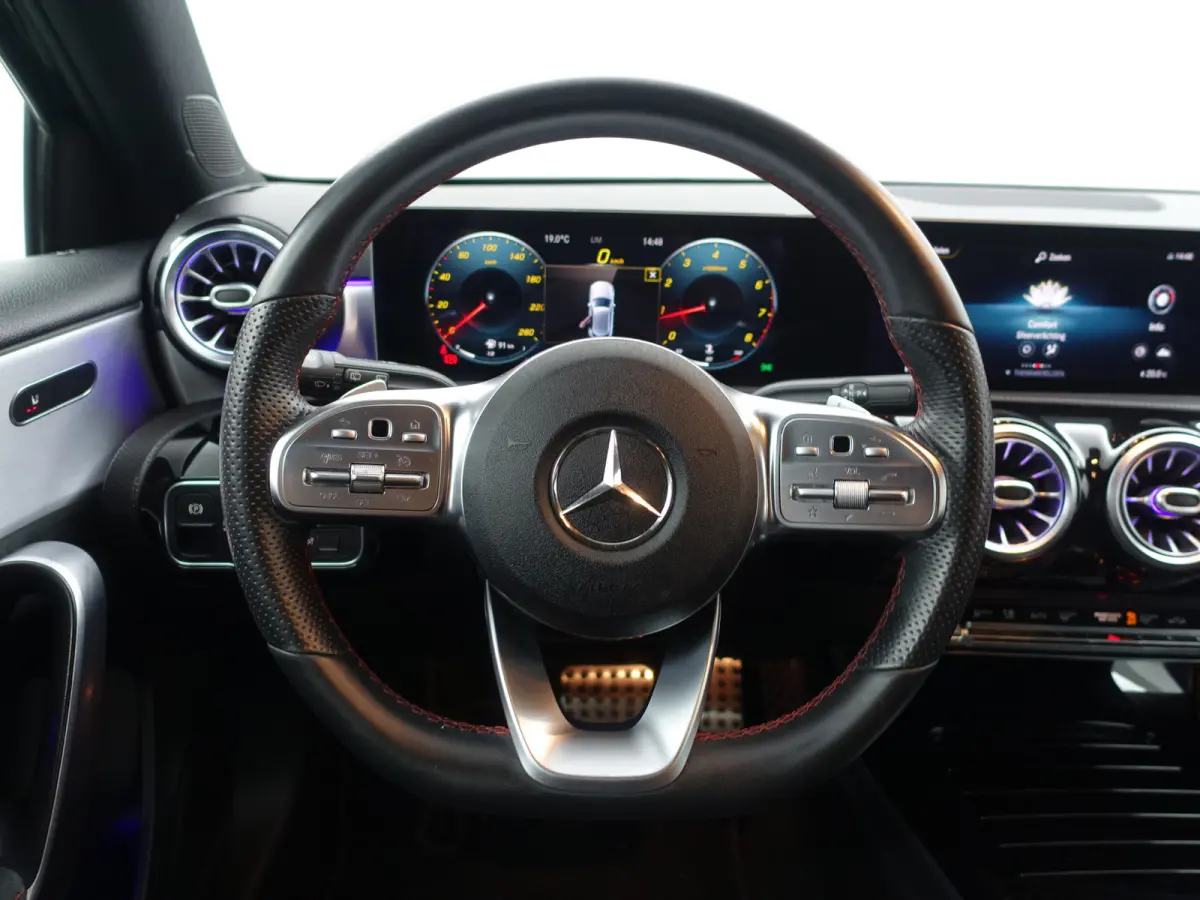 180 AMG Night Edition Aut- Xenon Led, Camera, Stoelverwarming, Sfeerverlichting, Sport Alcantara Interieur
