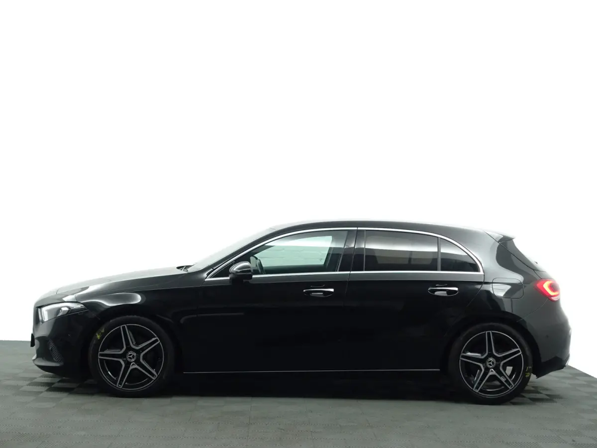220 AMG Prestige Plus Aut- Memory Seats, Camera, Park Assist, Leder Interieur, Xenon Led, Keyless, Zitcomfort