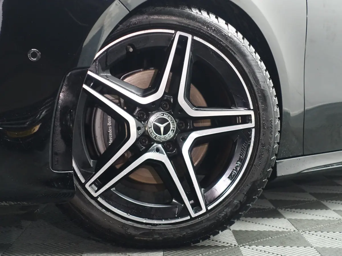 180 AMG Night Edition Aut- Panoramadak, Sport Interieur, Xenon Led, Camera, Stoelverwarming