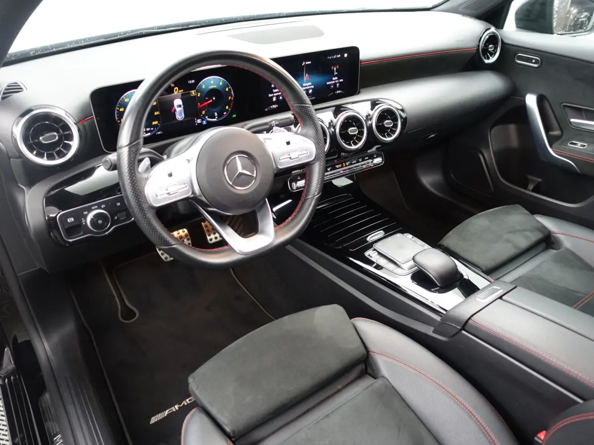 180 AMG Night Edition Aut- Panoramadak, Sport Interieur, Xenon Led, Camera, Stoelverwarming
