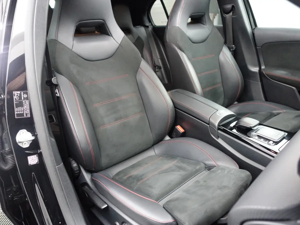 180 AMG Night Edition Aut- Panoramadak, Sport Interieur, Xenon Led, Camera, Stoelverwarming