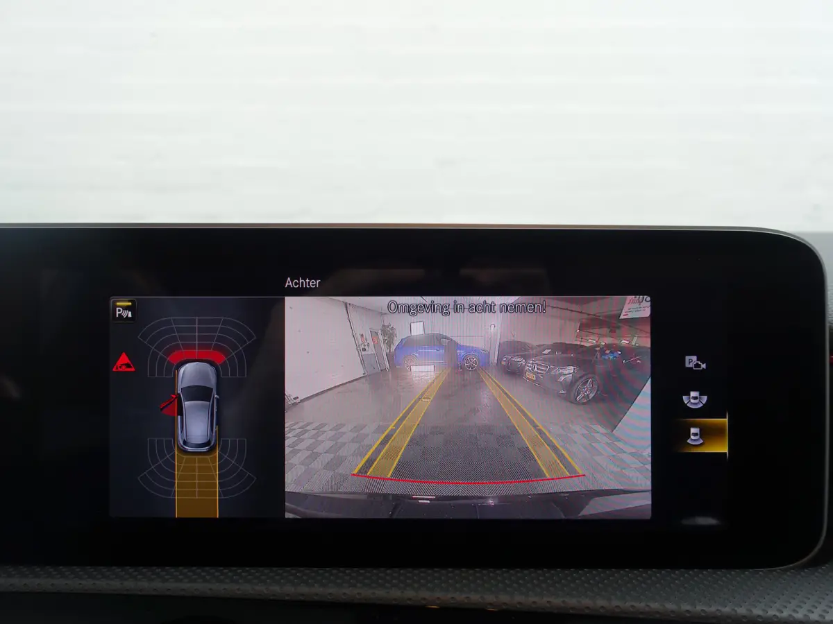 180 AMG Night Edition Aut- Panoramadak, Sport Interieur, Xenon Led, Camera, Stoelverwarming