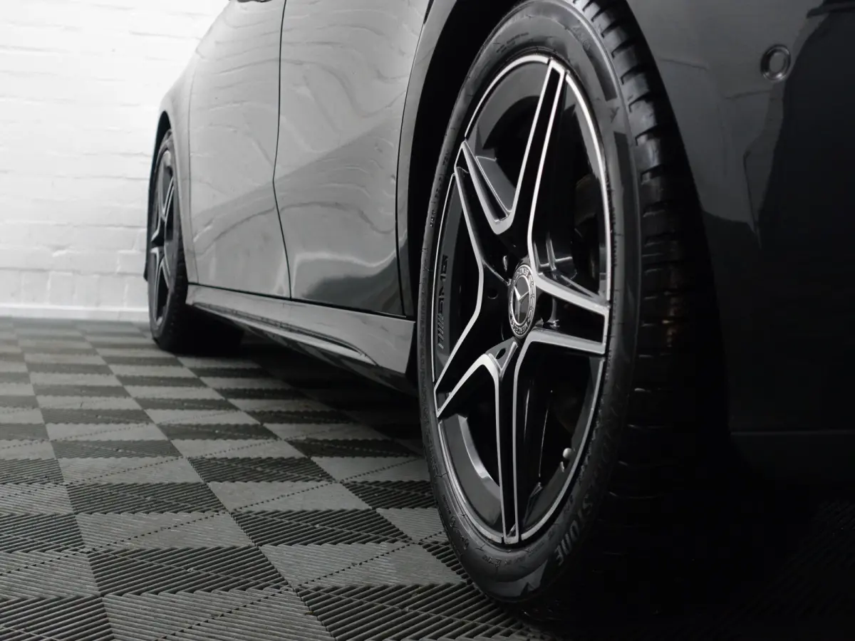 180 AMG Night Edition Aut- Panoramadak, Sport Interieur, Xenon Led, Camera, Stoelverwarming