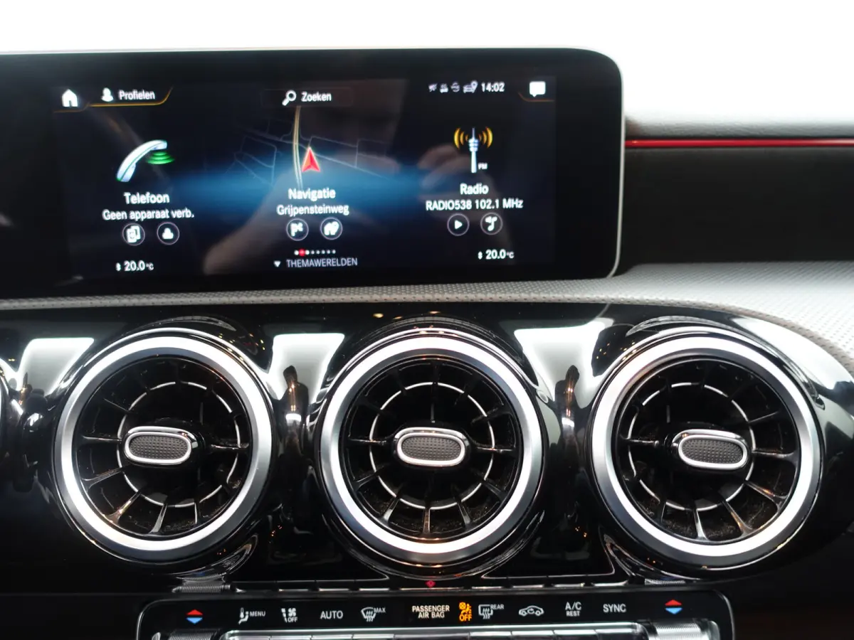 180 AMG Night Edition Aut- Panoramadak, Sport Interieur, Xenon Led, Camera, Stoelverwarming