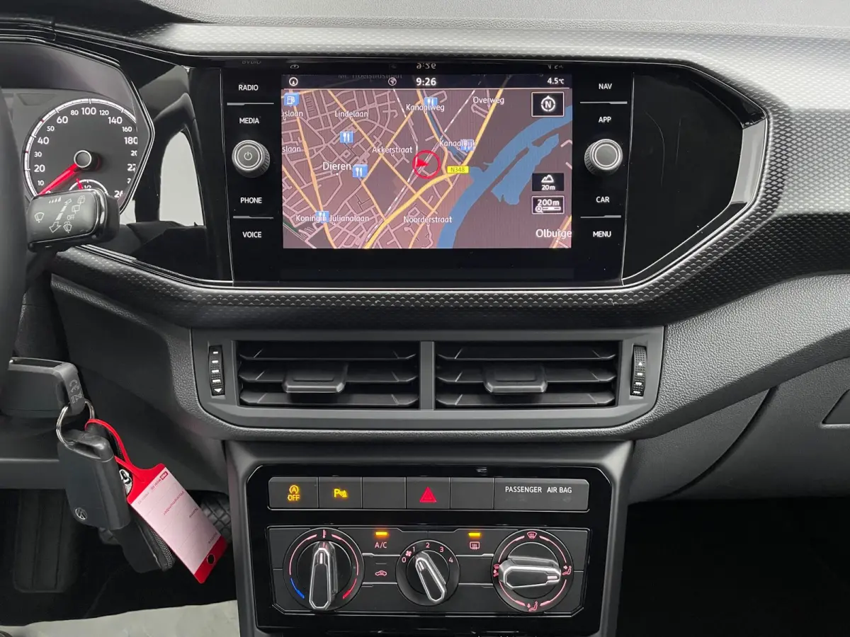1.0 TSI Life NL.Auto/Carplay/Adaptive-Cruise/Climatronic/Groot Navigatie/1Ste Eigenaar/Dealer onderhouden