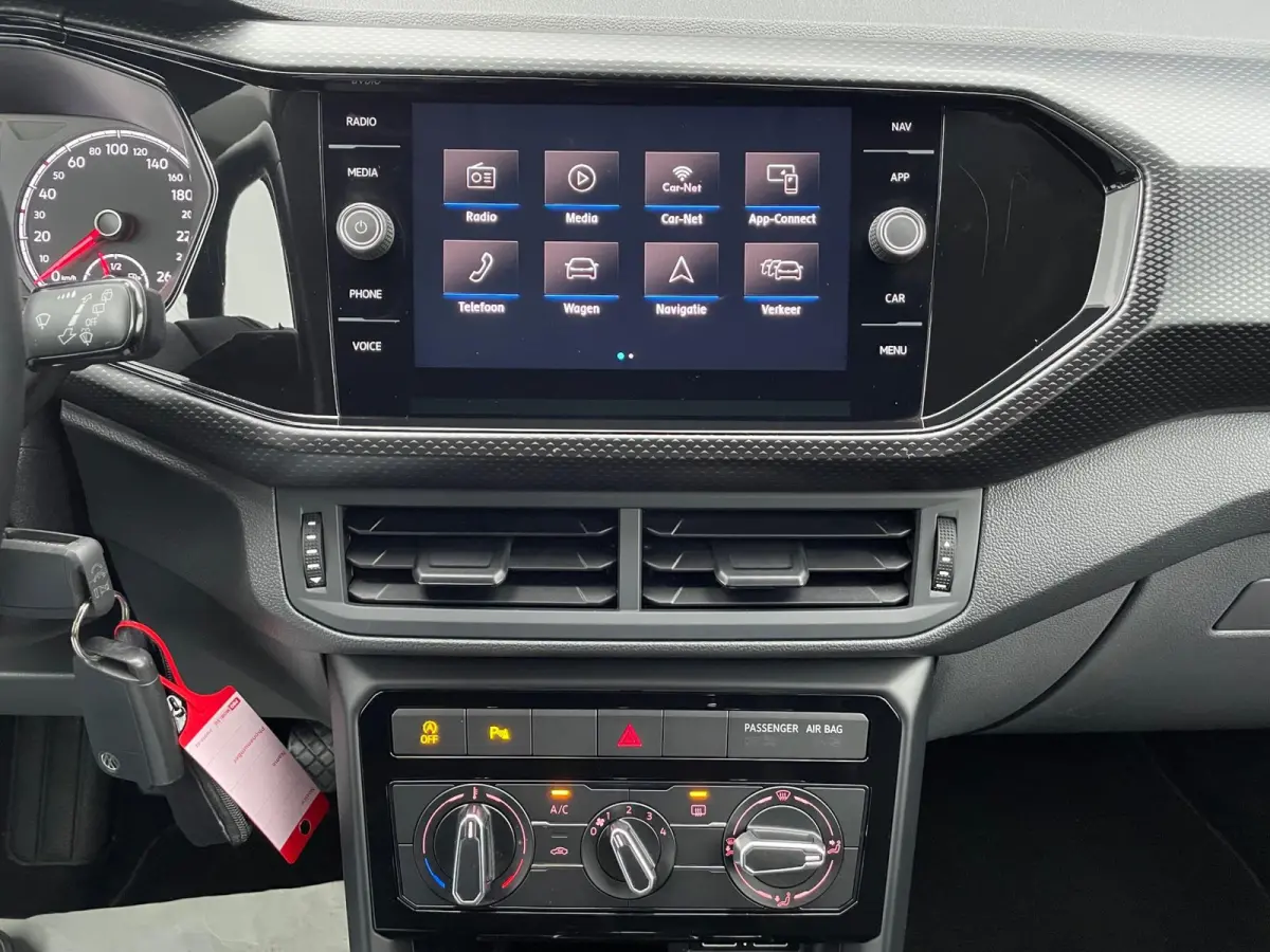 1.0 TSI Life NL.Auto/Carplay/Adaptive-Cruise/Climatronic/Groot Navigatie/1Ste Eigenaar/Dealer onderhouden