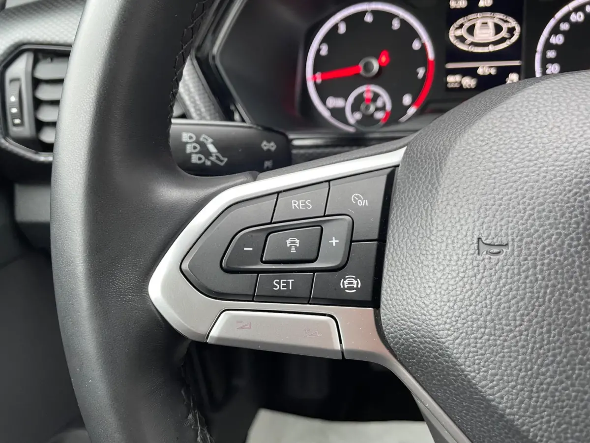 1.0 TSI Life NL.Auto/Carplay/Adaptive-Cruise/Climatronic/Groot Navigatie/1Ste Eigenaar/Dealer onderhouden