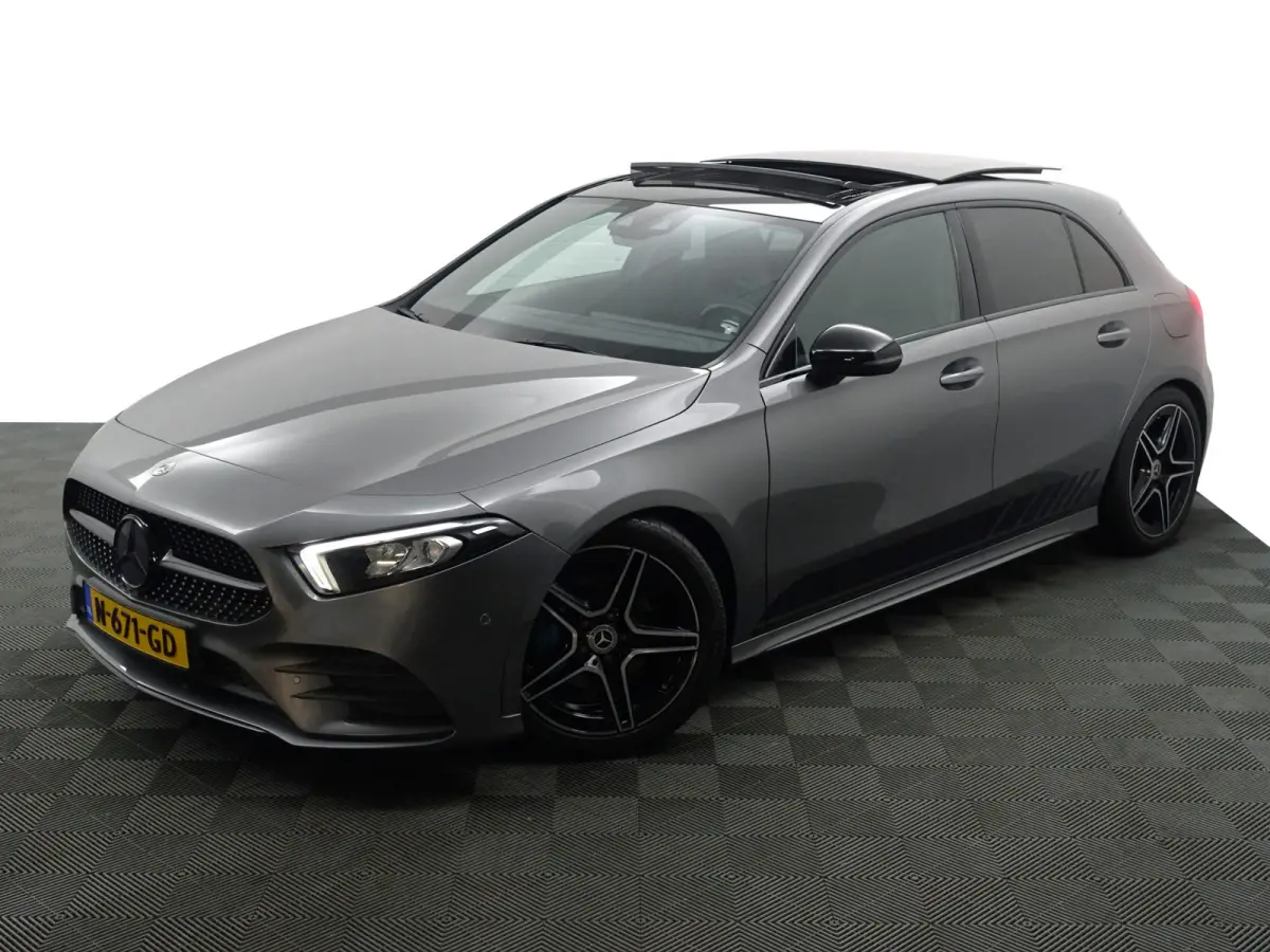 200 AMG Tiffany Premium Plus Aut- 19dkm, Panoramadak, Sfeerverlichting, Camera, Stoelverwarming, Custom