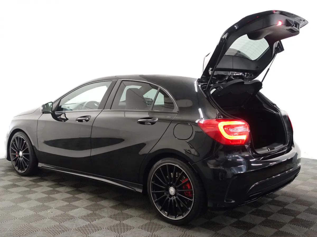 45 AMG 361pk 4MATIC Aut- Memory Seats, Xenon Led, Park Assist, Stoelverwarming, Privacy Glass