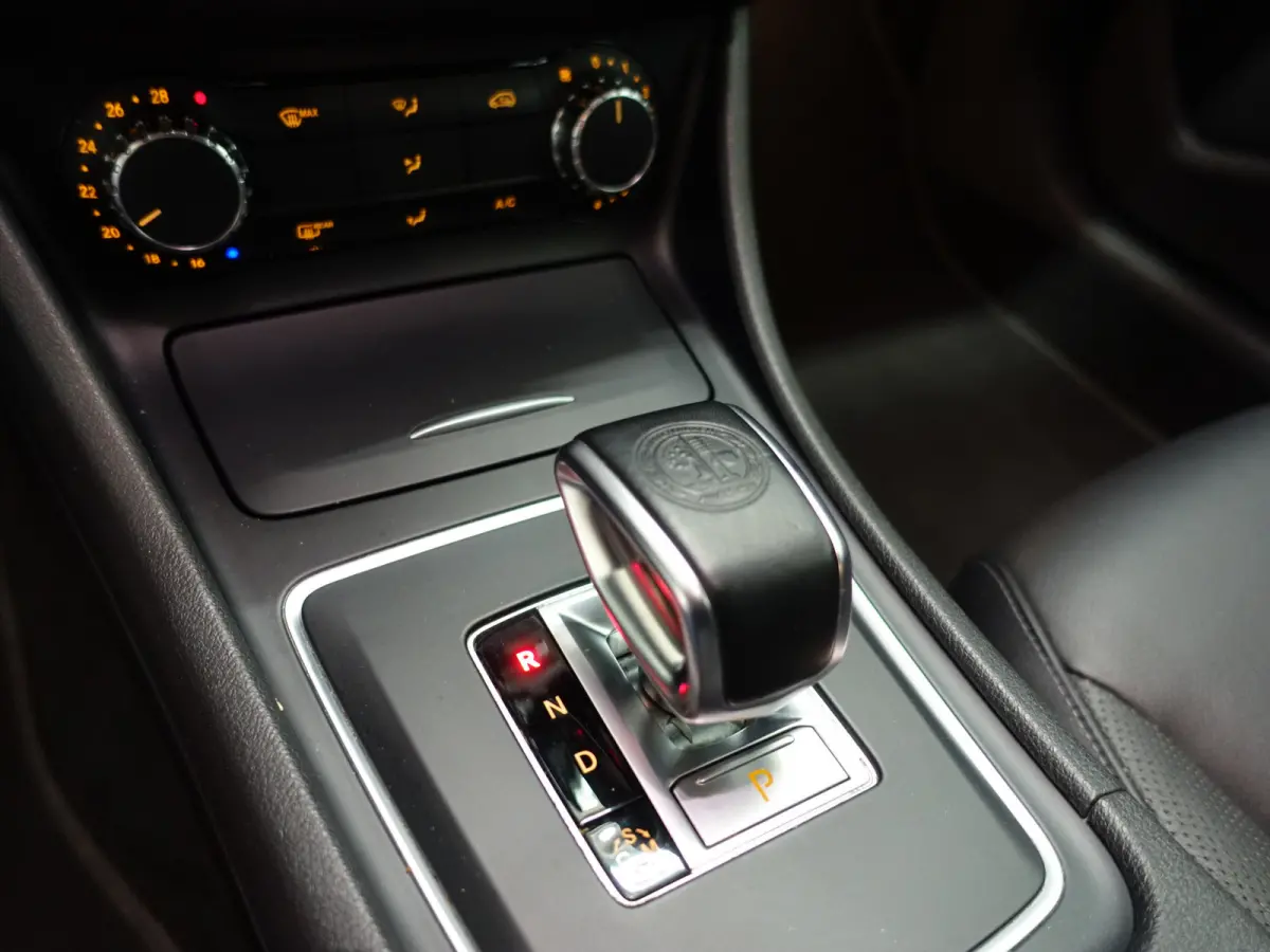 45 AMG 361pk 4MATIC Aut- Memory Seats, Xenon Led, Park Assist, Stoelverwarming, Privacy Glass
