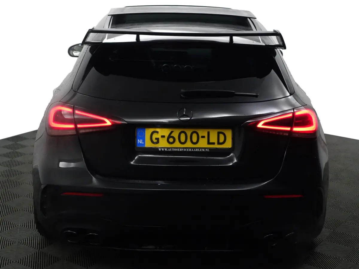 250 AMG Premium Plus Aut- Sport uitlaat, Panoramadak, Sfeerverlichting, Aero Package, Yellow Art