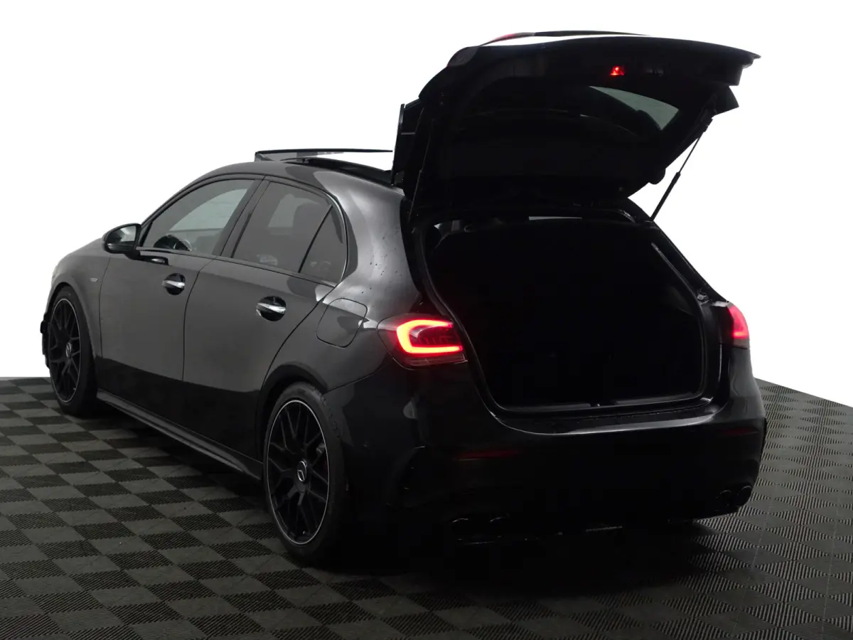 250 AMG Premium Plus Aut- Sport uitlaat, Panoramadak, Sfeerverlichting, Aero Package, Yellow Art