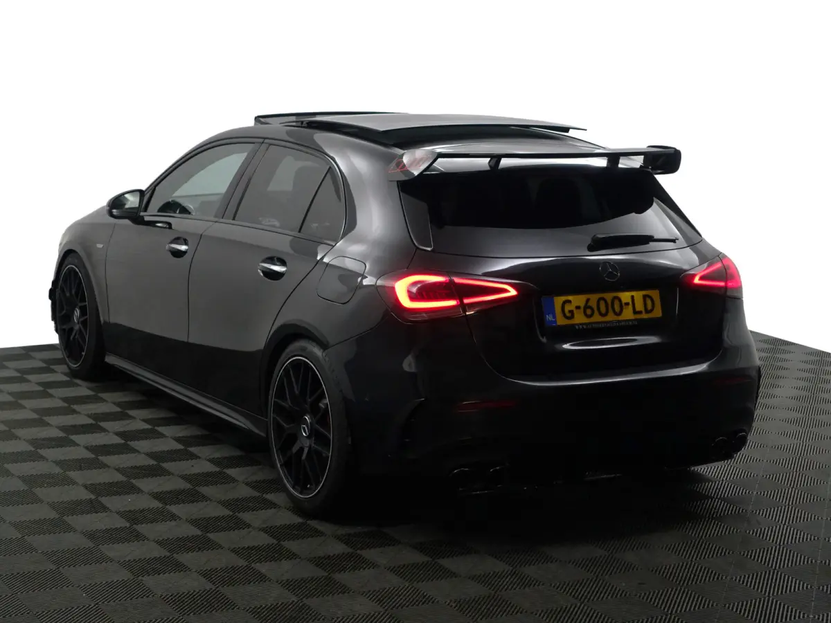 250 AMG Premium Plus Aut- Sport uitlaat, Panoramadak, Sfeerverlichting, Aero Package, Yellow Art
