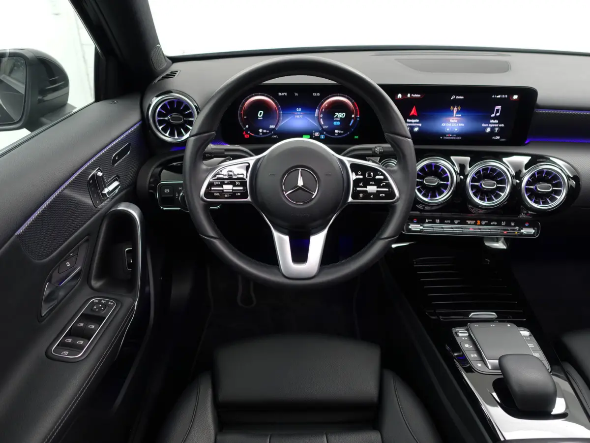 250 e AMG Prestige Plus Aut- Panoramadak, 2x Memory, Sfeerverlichting, Carplay, Android Auto, Zitcomfort