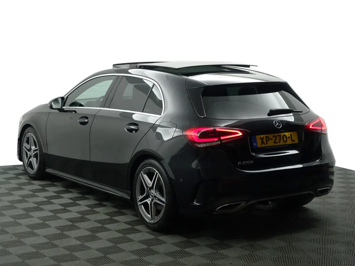 200 AMG Prestige Aut- Panoramadak, Sport Interieur, Xenon Led, Park Assist, Camera, Stoelverwarming