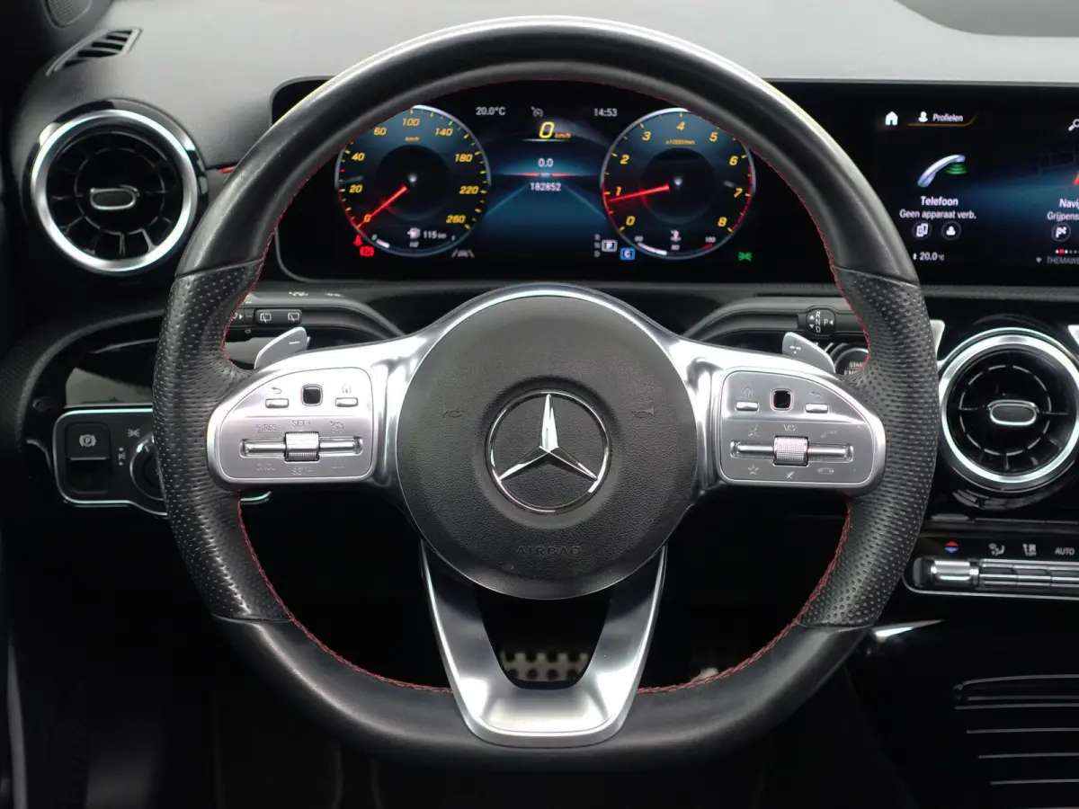 200 AMG Prestige Aut- Panoramadak, Sport Interieur, Xenon Led, Park Assist, Camera, Stoelverwarming