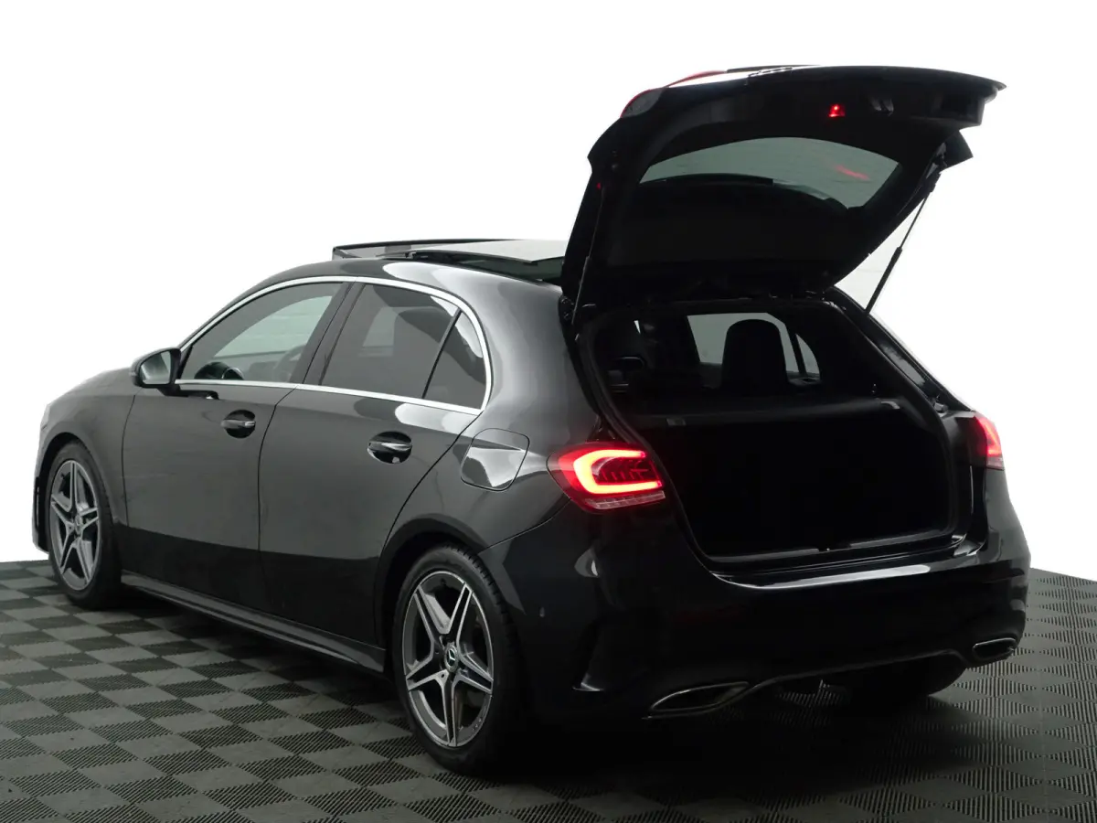 200 AMG Prestige Aut- Panoramadak, Sport Interieur, Xenon Led, Park Assist, Camera, Stoelverwarming