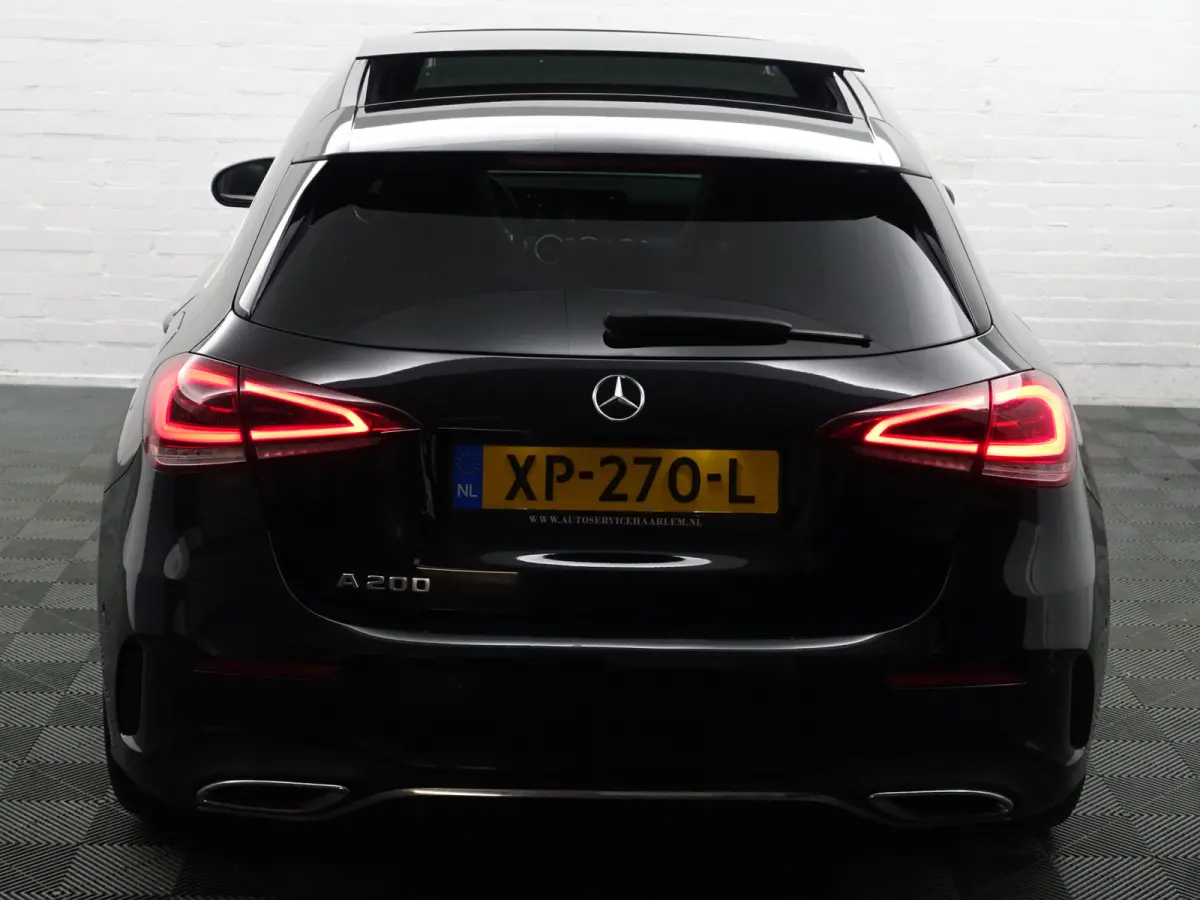 200 AMG Prestige Aut- Panoramadak, Sport Interieur, Xenon Led, Park Assist, Camera, Stoelverwarming