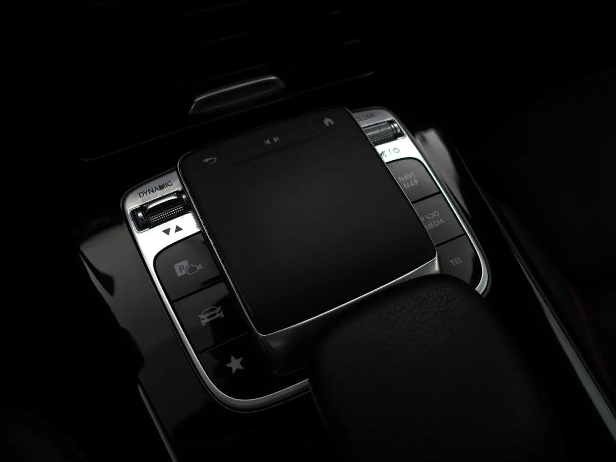 200 AMG Prestige Aut- Panoramadak, Sport Interieur, Xenon Led, Park Assist, Camera, Stoelverwarming