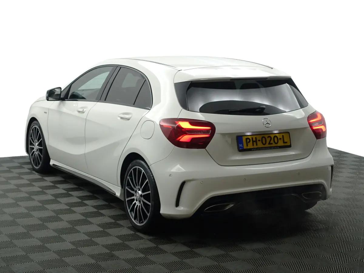 180 AMG White Art Edition Aut- Night Package, Sfeerverlichting, Camera, Keyless, Xenon Led, Dynamic Select