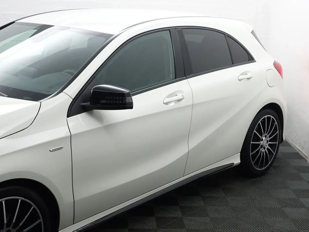 180 AMG White Art Edition Aut- Night Package, Sfeerverlichting, Camera, Keyless, Xenon Led, Dynamic Select
