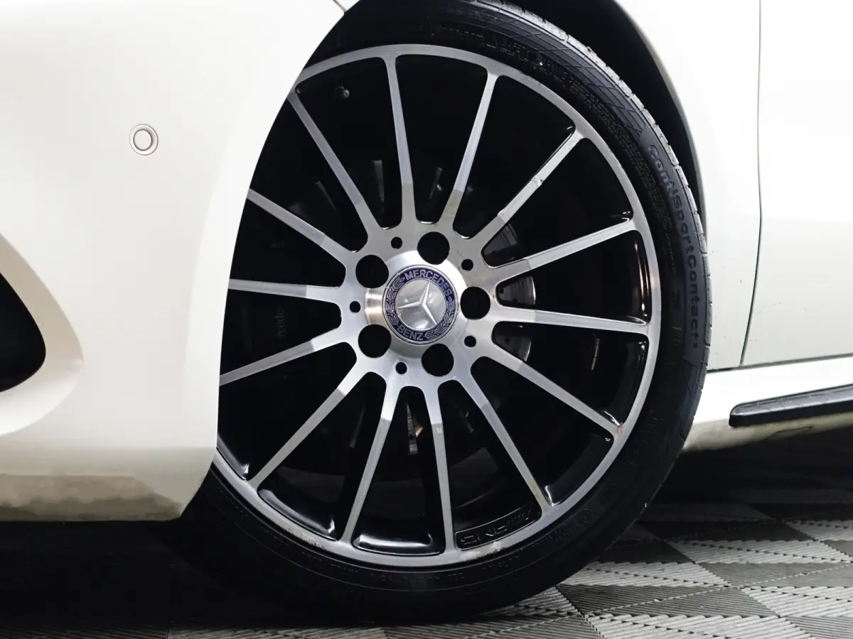 180 AMG White Art Edition Aut- Night Package, Sfeerverlichting, Camera, Keyless, Xenon Led, Dynamic Select