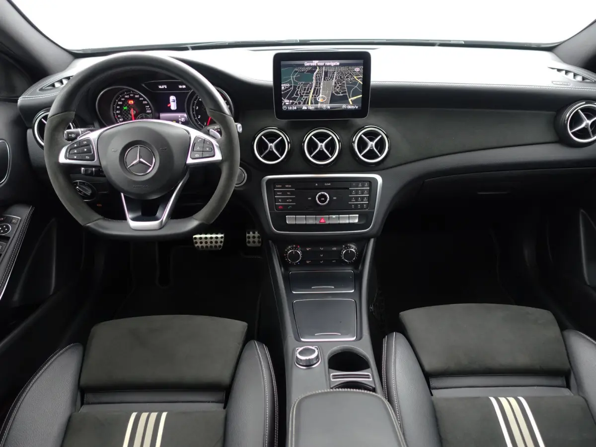 180 AMG White Art Edition Aut- Night Package, Sfeerverlichting, Camera, Keyless, Xenon Led, Dynamic Select