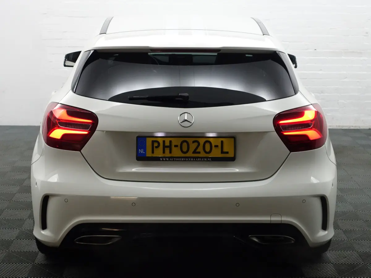 180 AMG White Art Edition Aut- Night Package, Sfeerverlichting, Camera, Keyless, Xenon Led, Dynamic Select